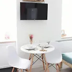 Cosy&cute - 3 Minutes Walk To Manufaktura * לודז'